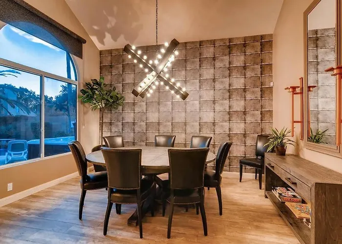 Hiddenroom * Scottsdale