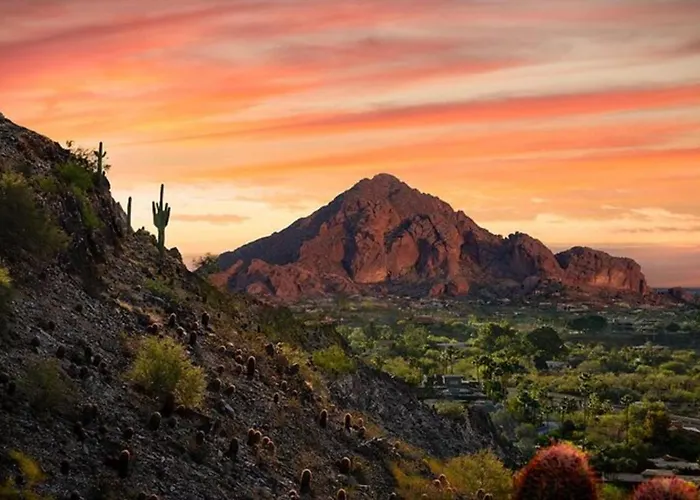Hiddenroom * Scottsdale