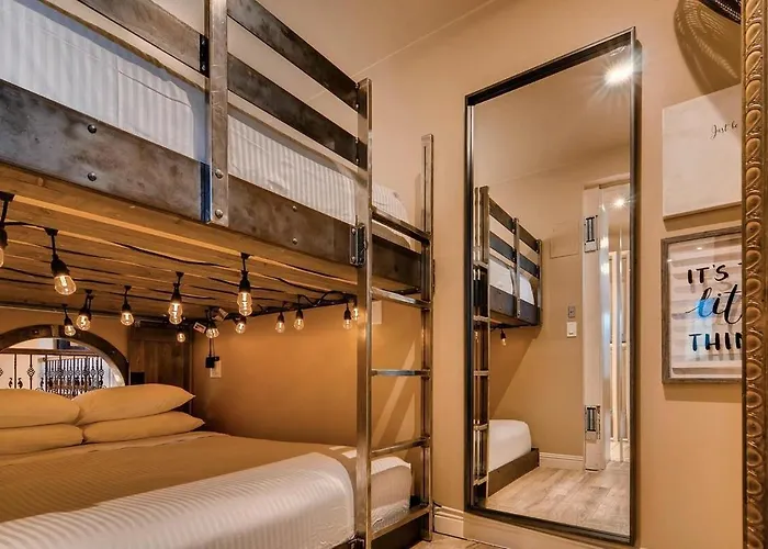 Hiddenroom Scottsdale